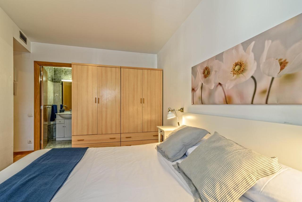 Apartamento&Piscina Cerca De Barcelona Ripollet Kültér fotó